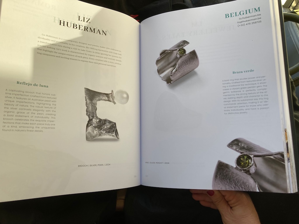 Exposition bijoux à Milan Jewellery Week 2004